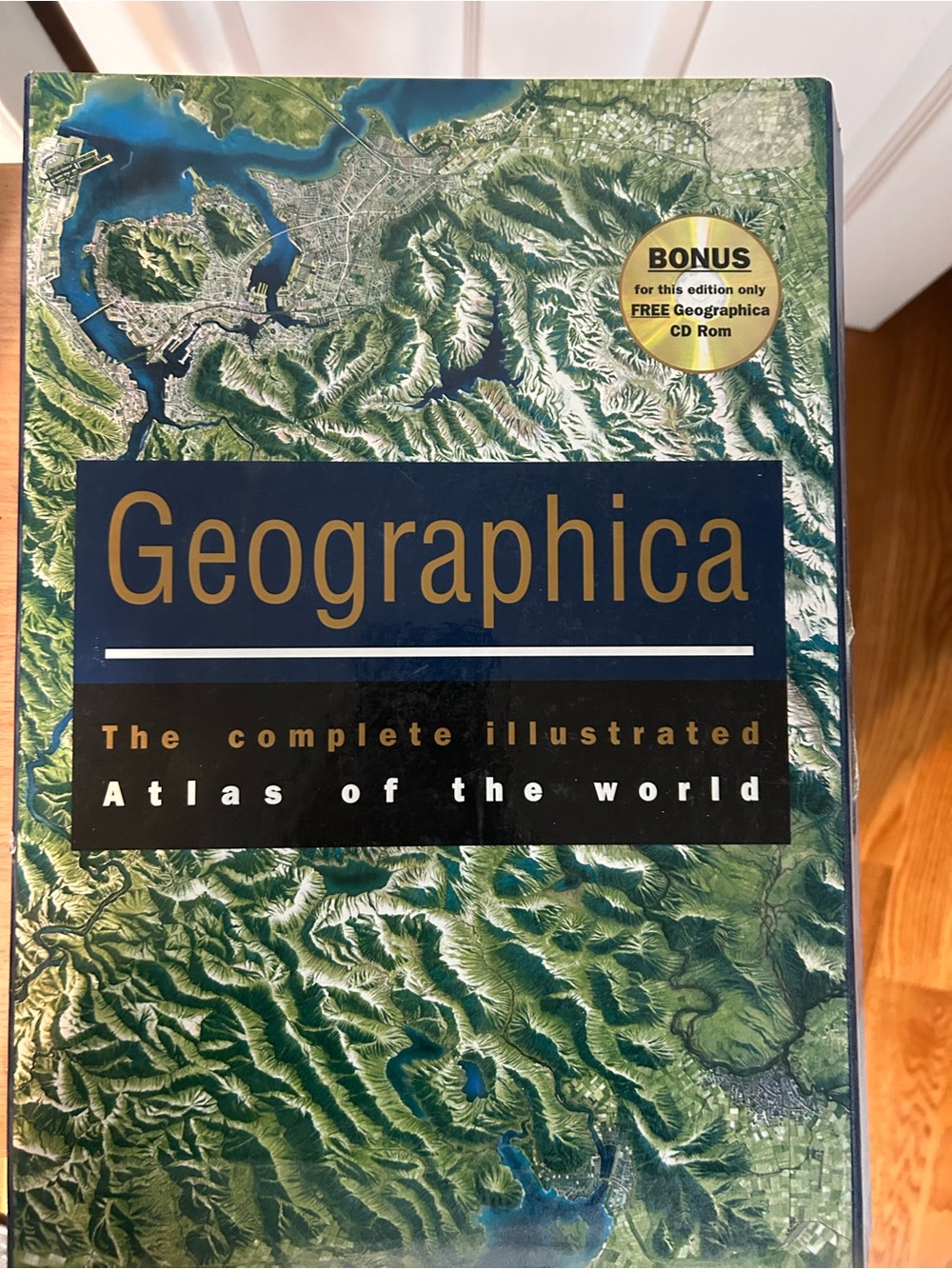 Geographica Illustrated Atlas - Green & Blue Cover